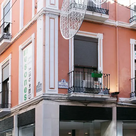 Pension Mesones 3*